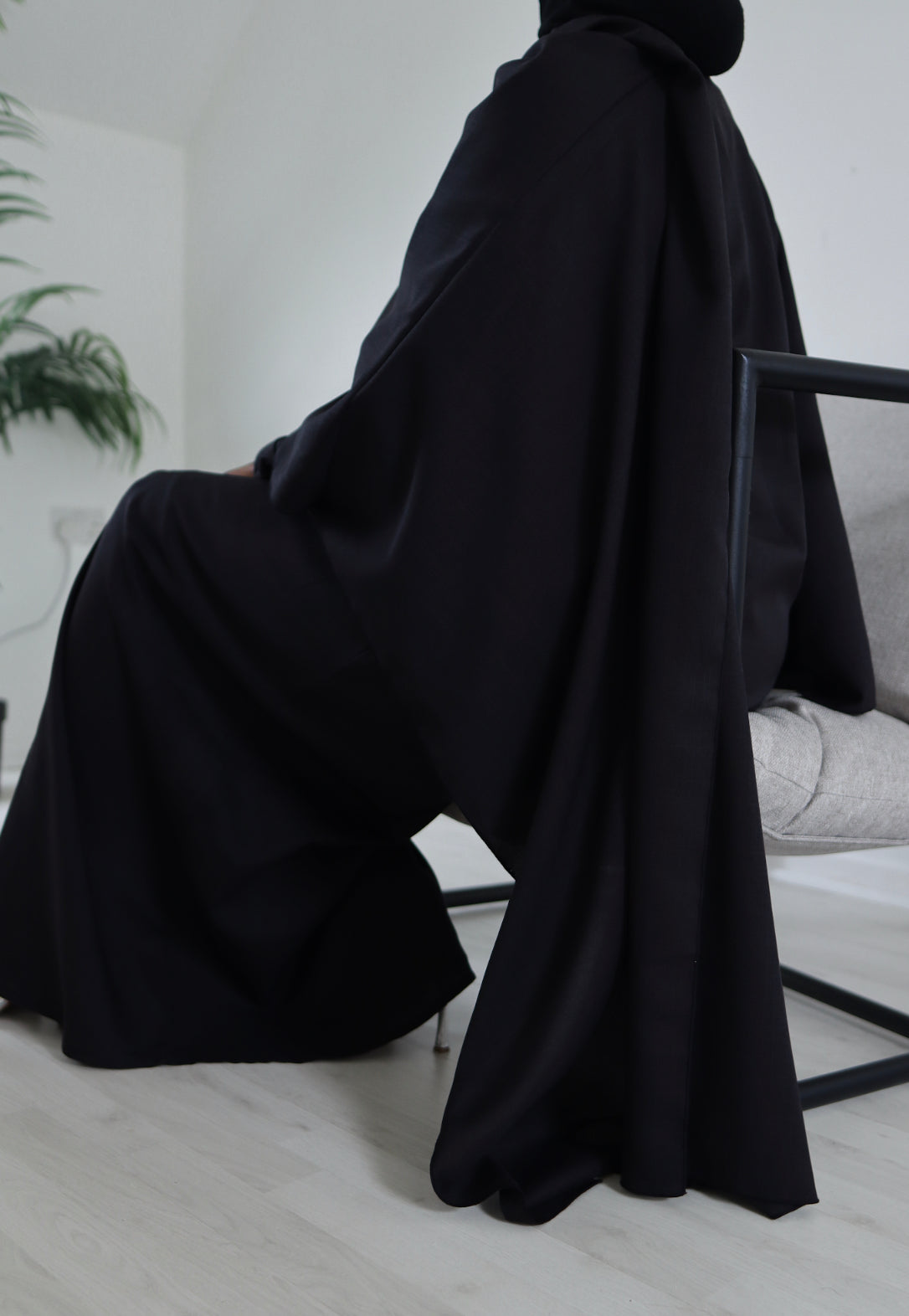 KAPE BLACK OPEN ABAYA